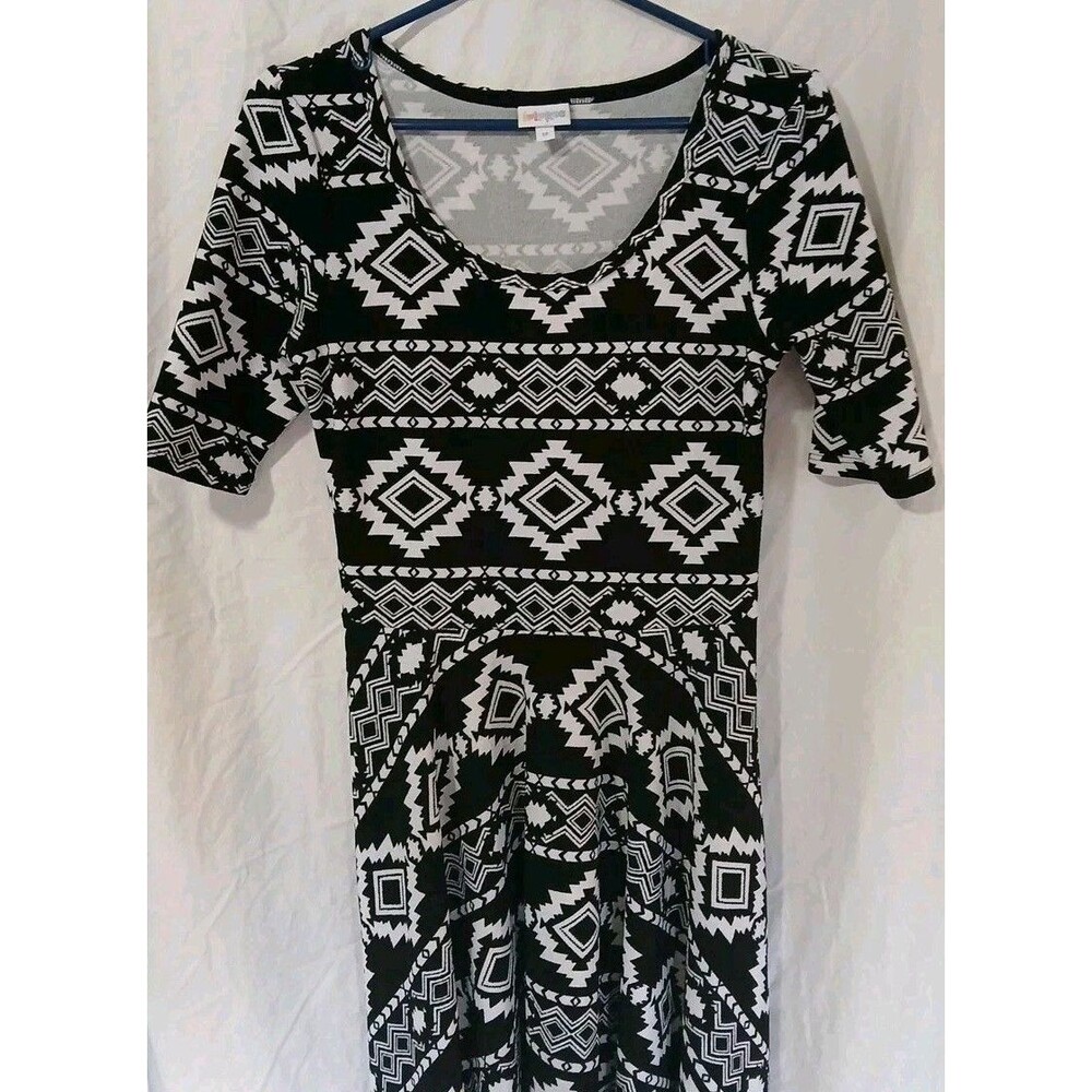 LuLaRoe Black White Geometric Print- Fit Flare- Amelia Dress Womens Medium New